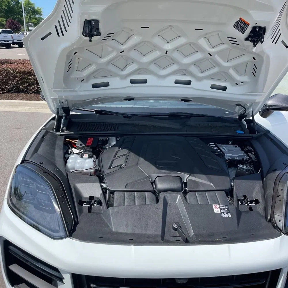 2025 Porsche Cayenne Turbo GT