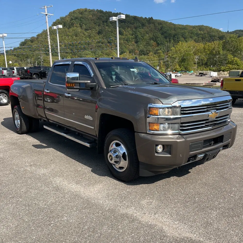 2015 Chevrolet Silverado 3500 High Country
