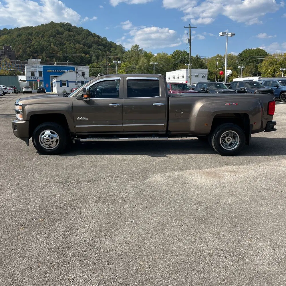 2015 Chevrolet Silverado 3500 High Country