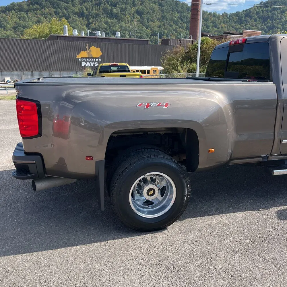 2015 Chevrolet Silverado 3500 High Country