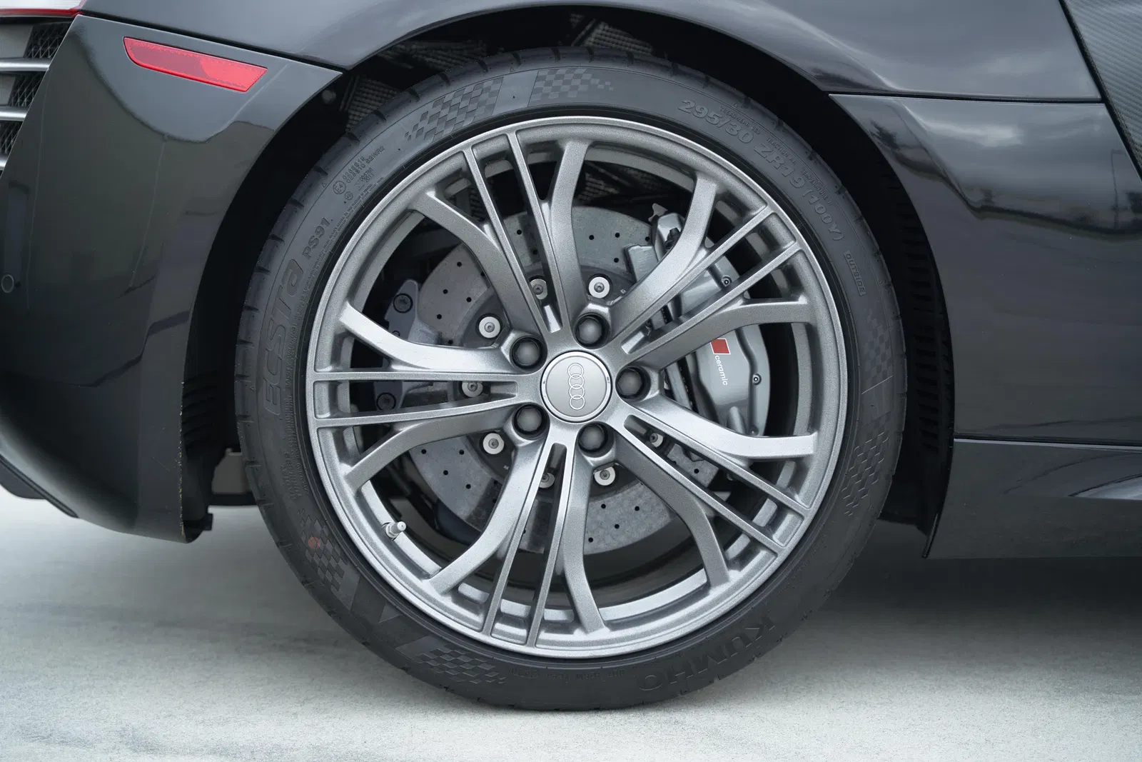 2015 Audi R8 V10 Plus