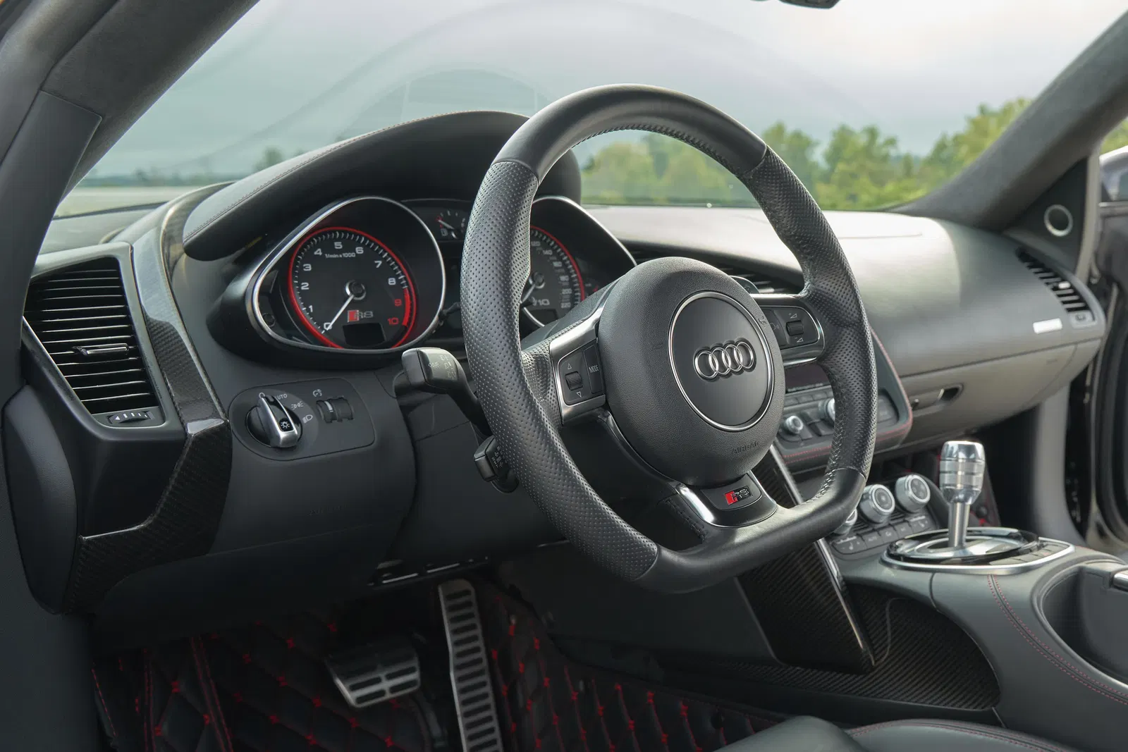 2015 Audi R8 V10 Plus