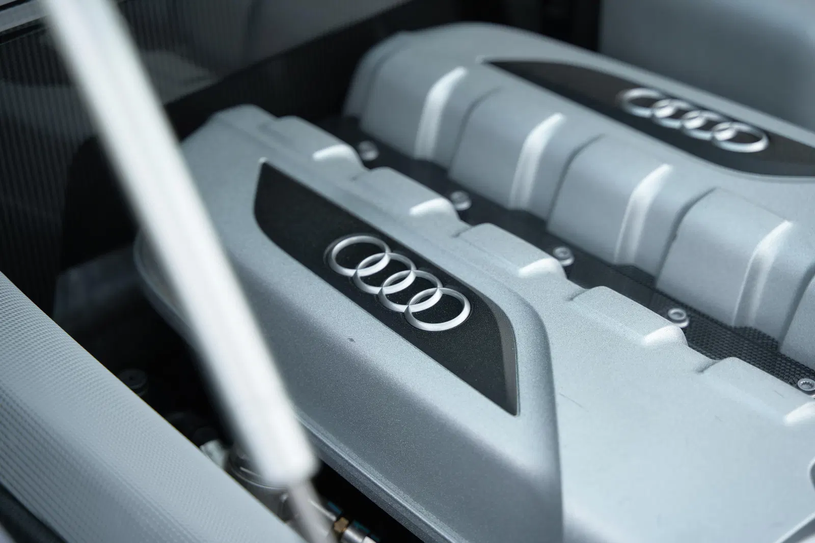 2015 Audi R8 V10 Plus