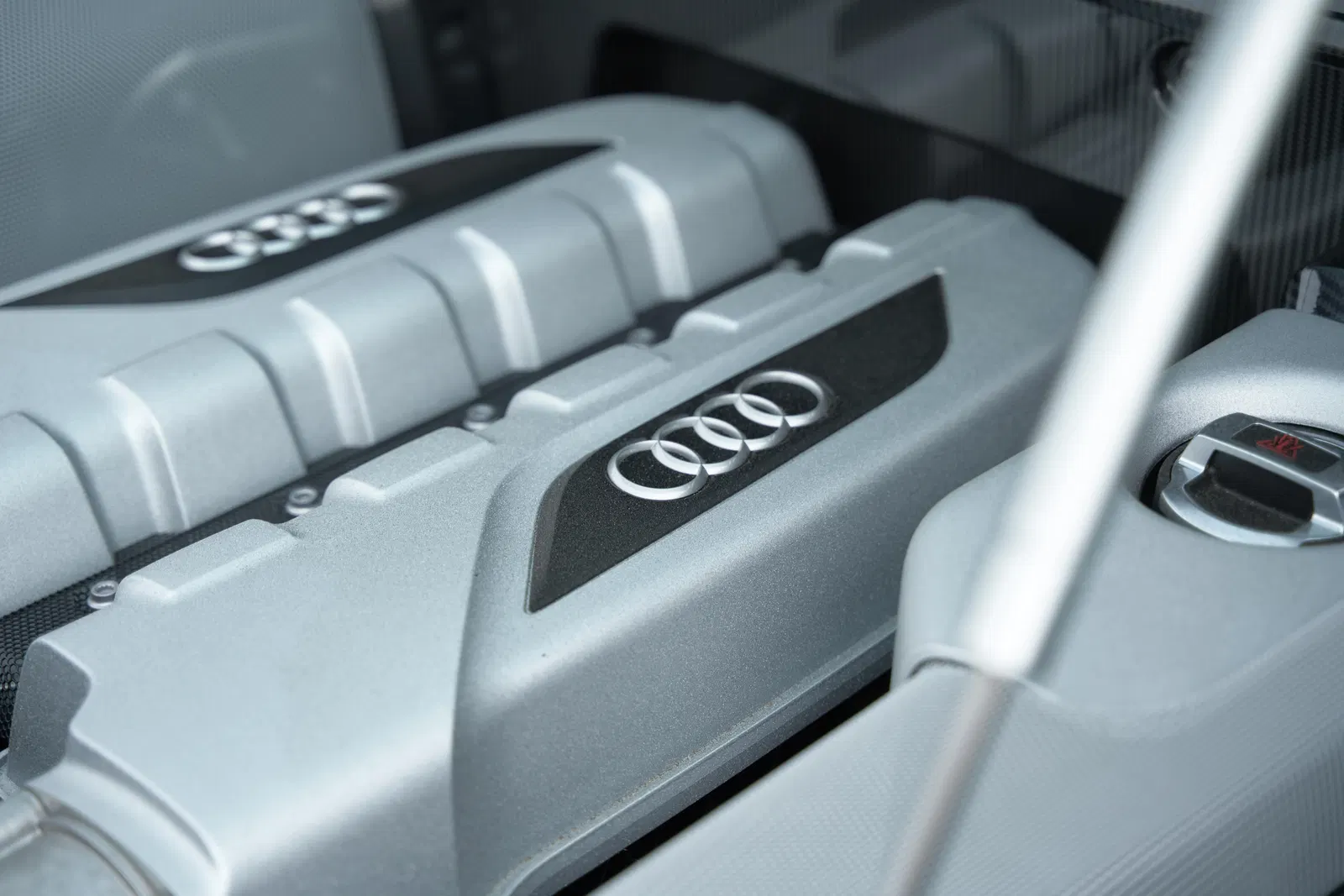 2015 Audi R8 V10 Plus
