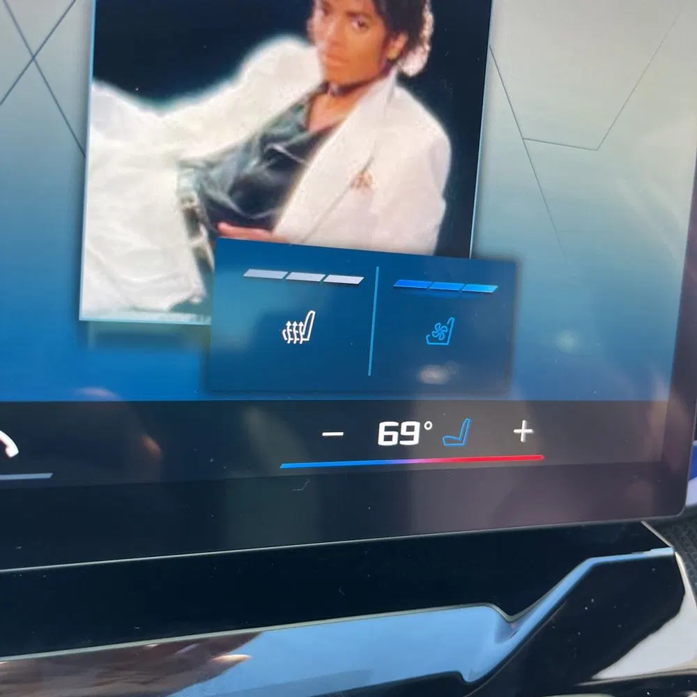 2025 BMW M5 Base