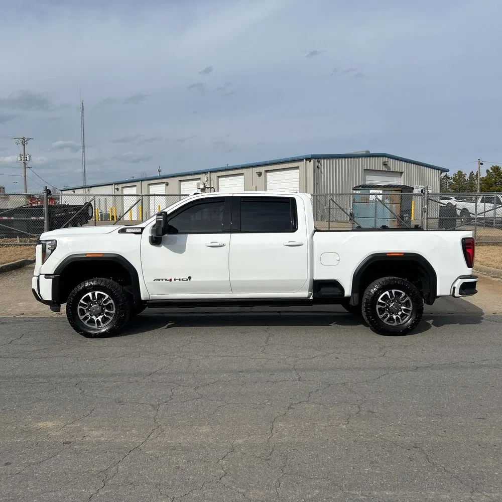 2024 GMC Sierra 2500HD AT4