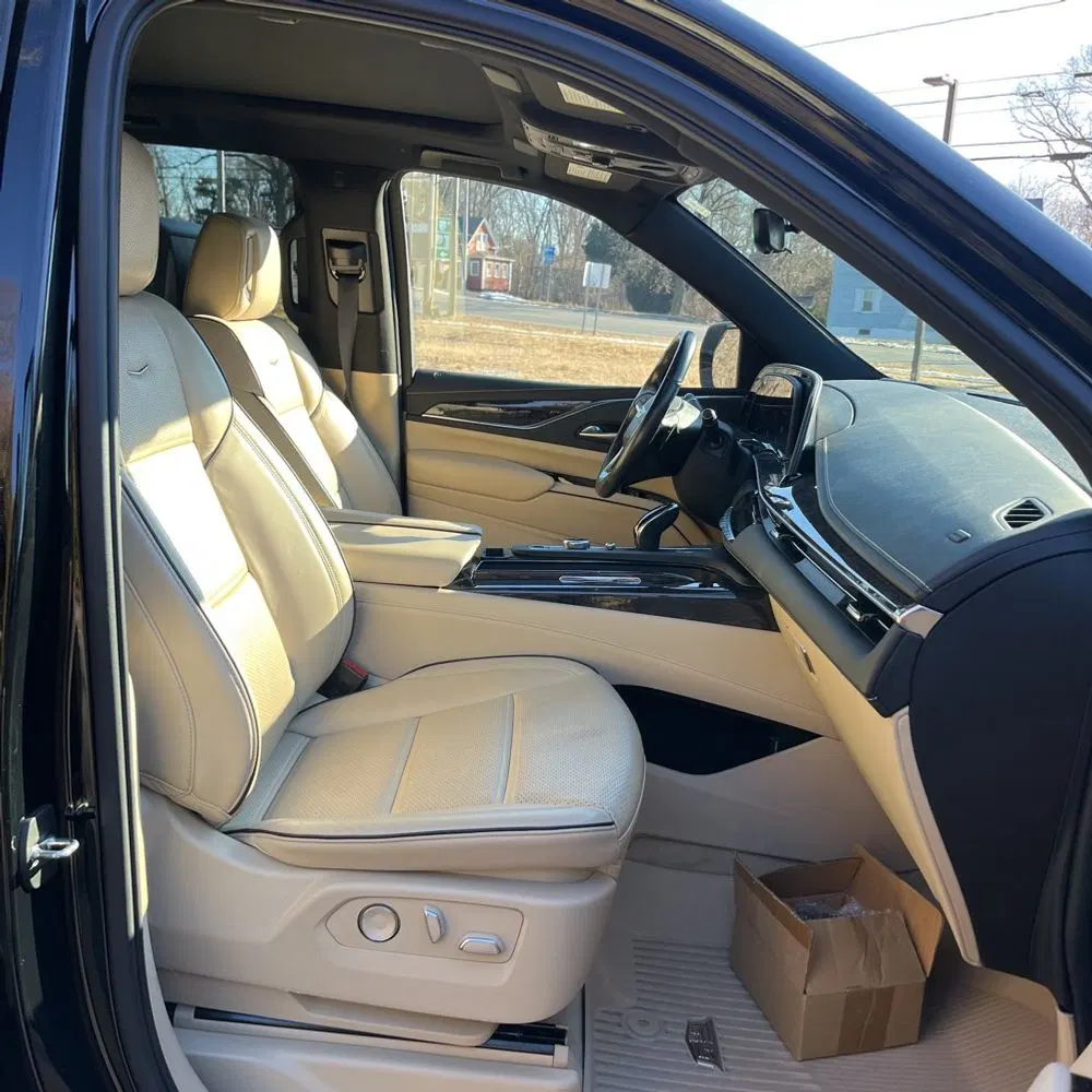 2021 Cadillac Escalade ESV Premium Luxury