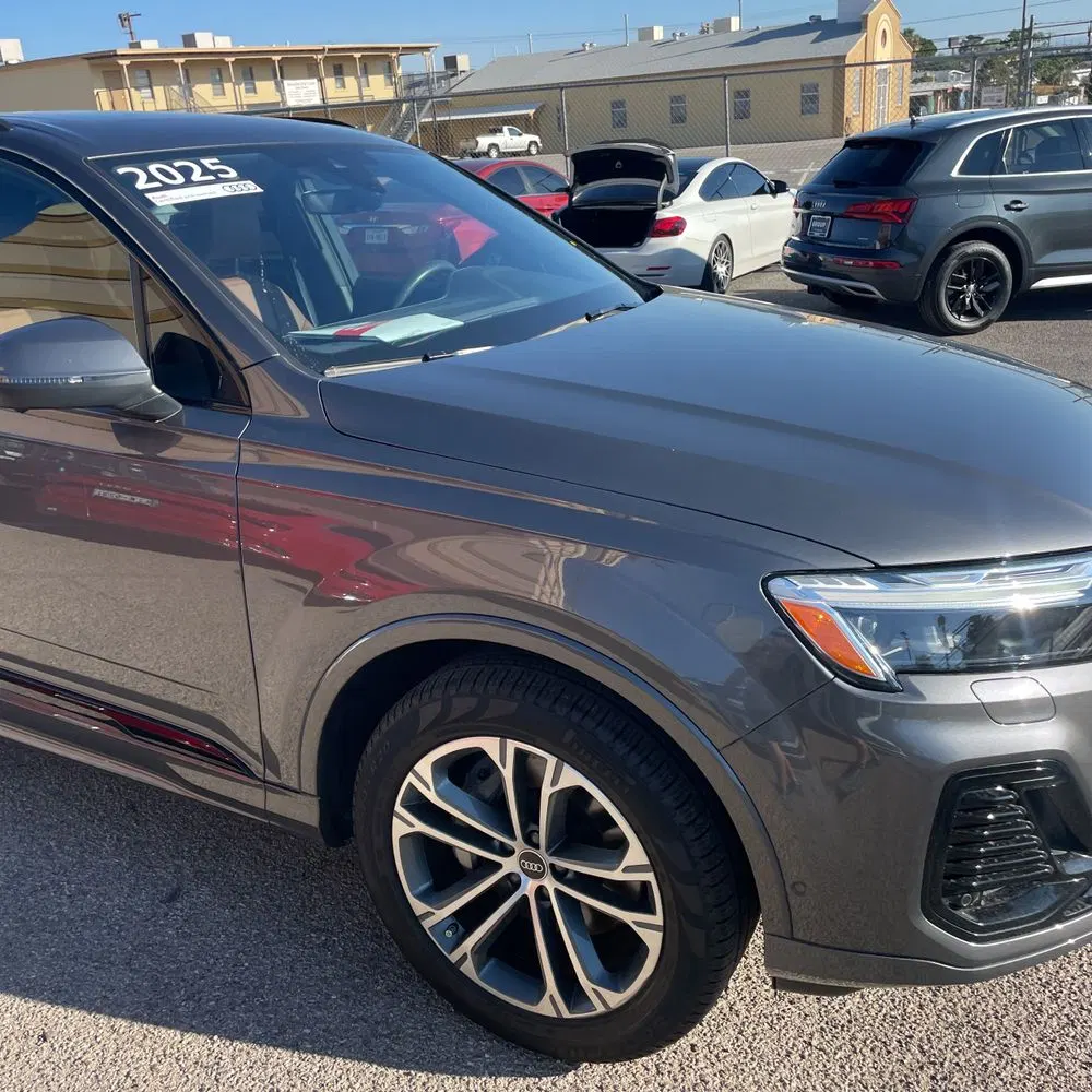 2025 Audi Q7 Premium Plus 45