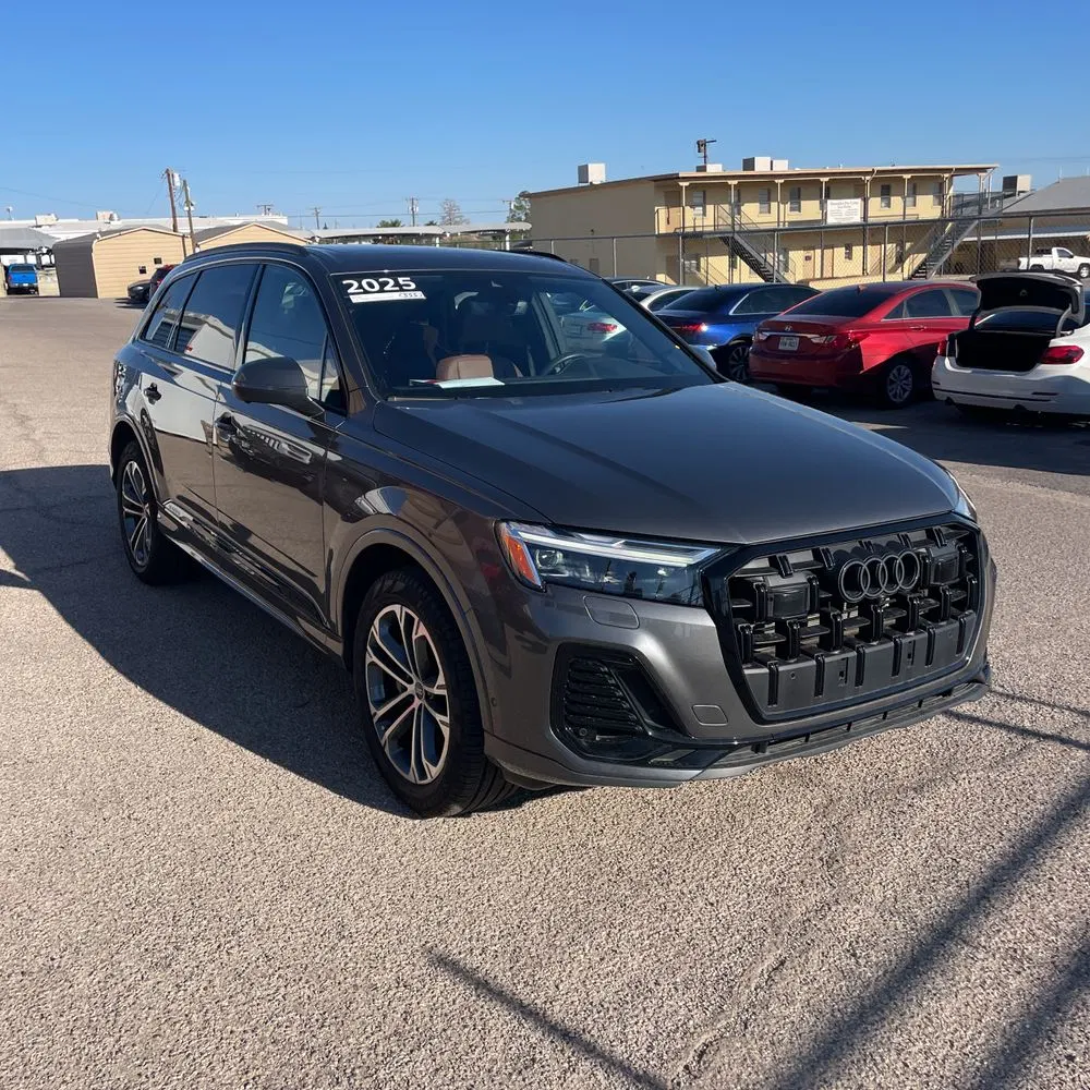 2025 Audi Q7 Premium Plus 45