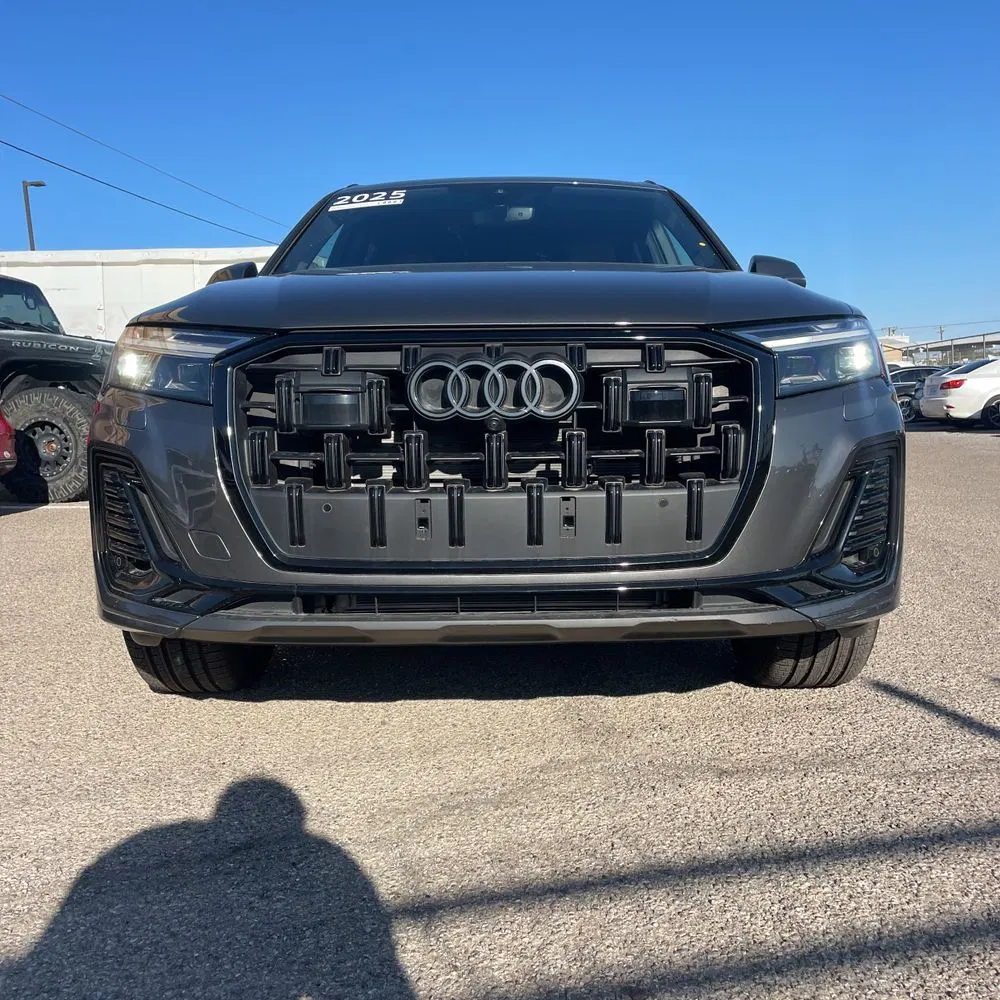 2025 Audi Q7 Premium Plus 45
