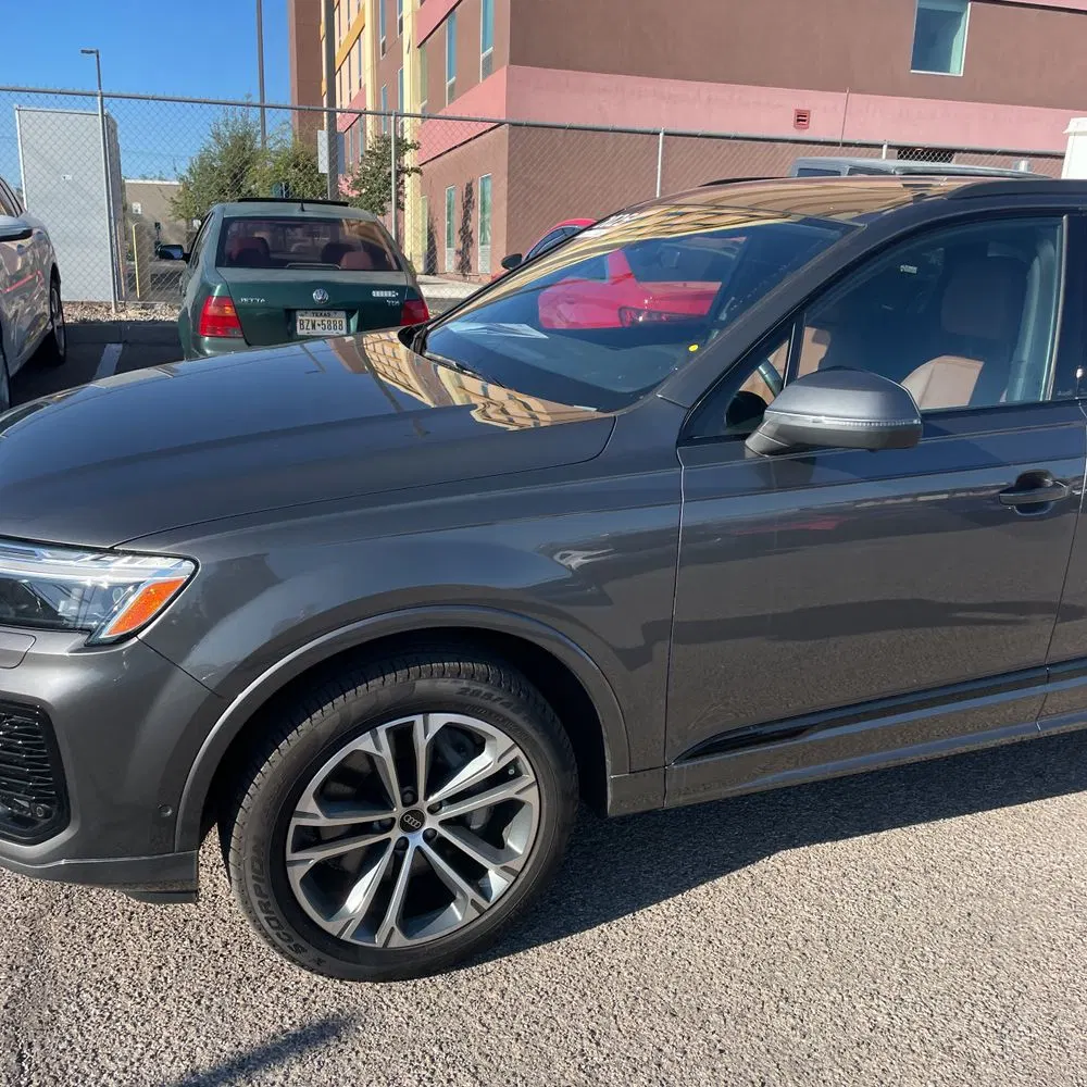 2025 Audi Q7 Premium Plus 45