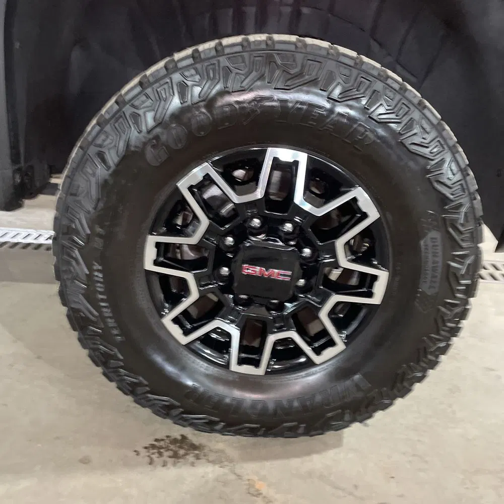 2025 GMC Sierra 2500HD AT4X