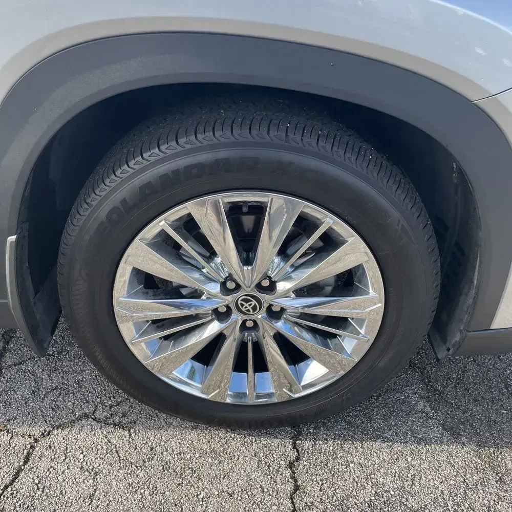 2024 Toyota Grand Highlander Platinum