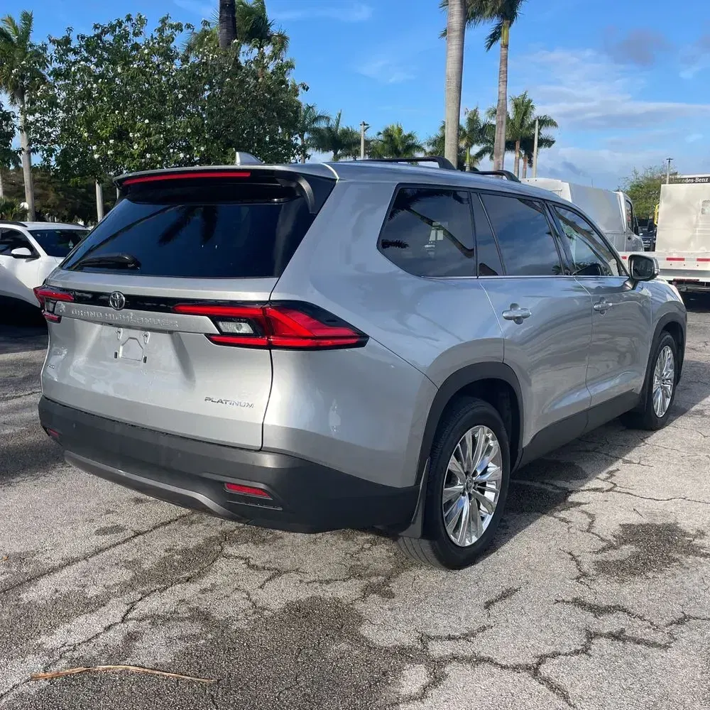 2024 Toyota Grand Highlander Platinum