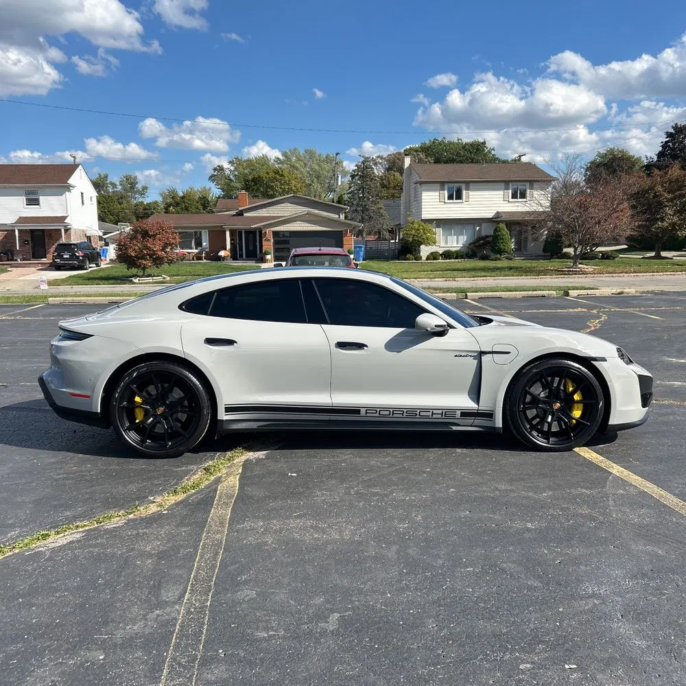 2025 Porsche Taycan Turbo S