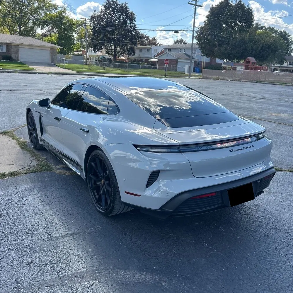 2025 Porsche Taycan Turbo S