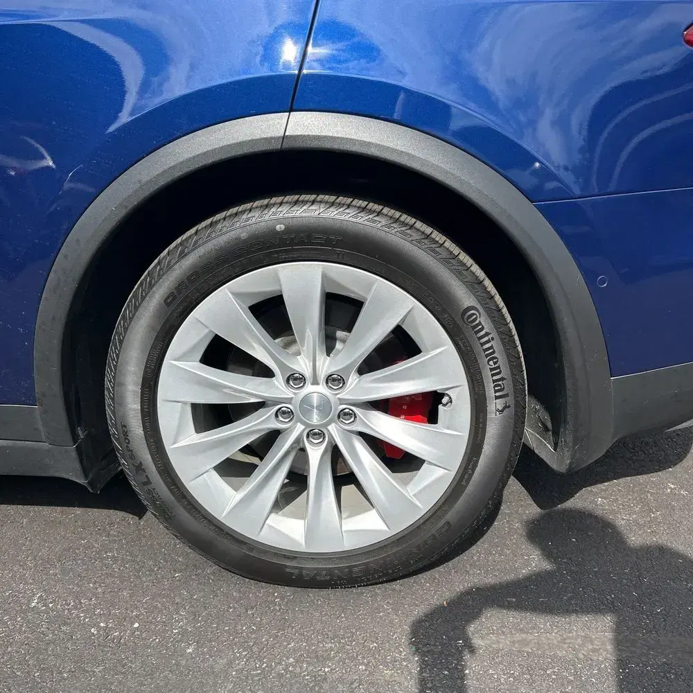 2021 Tesla Model X Plaid