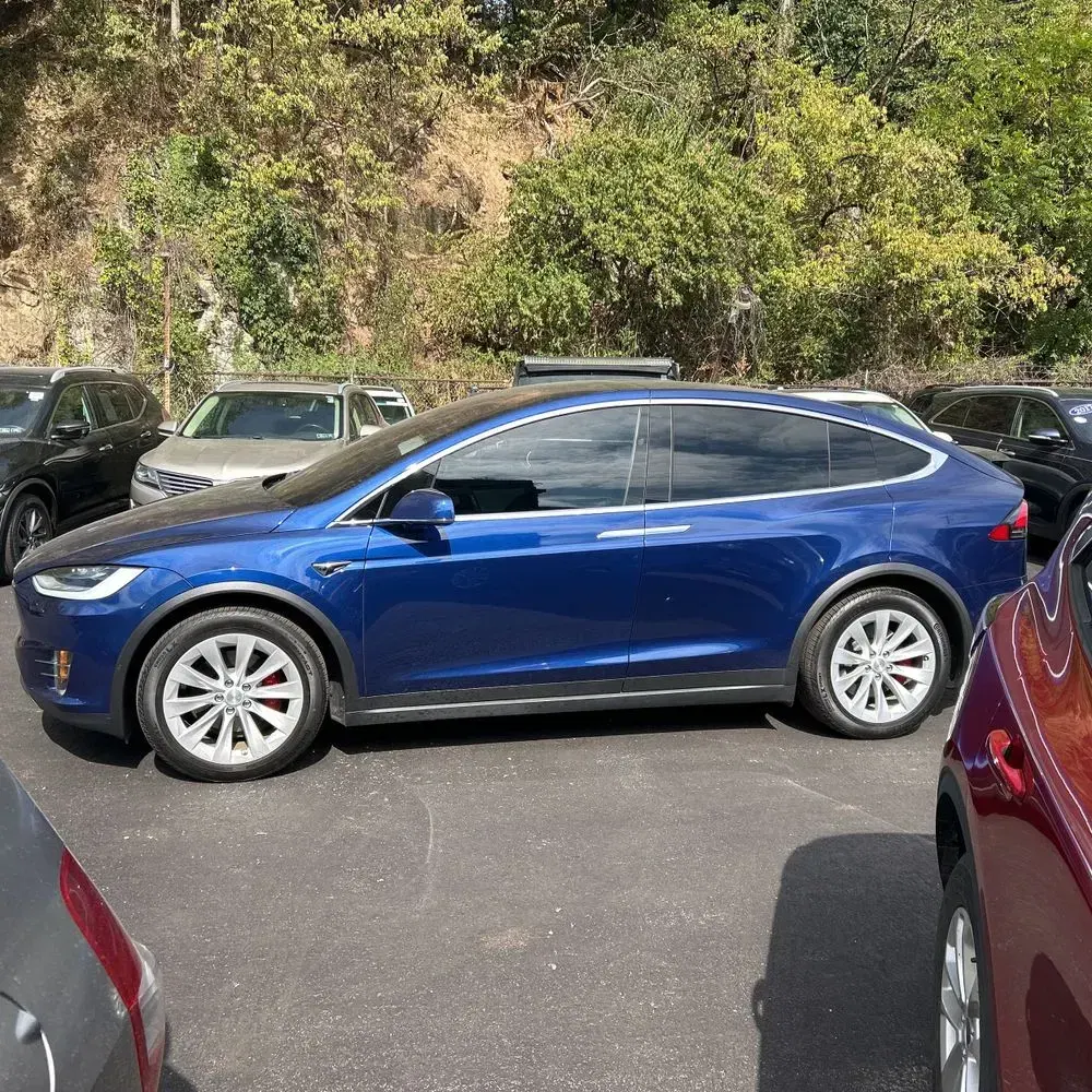 2021 Tesla Model X Plaid
