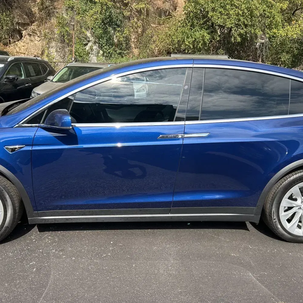 2021 Tesla Model X Plaid