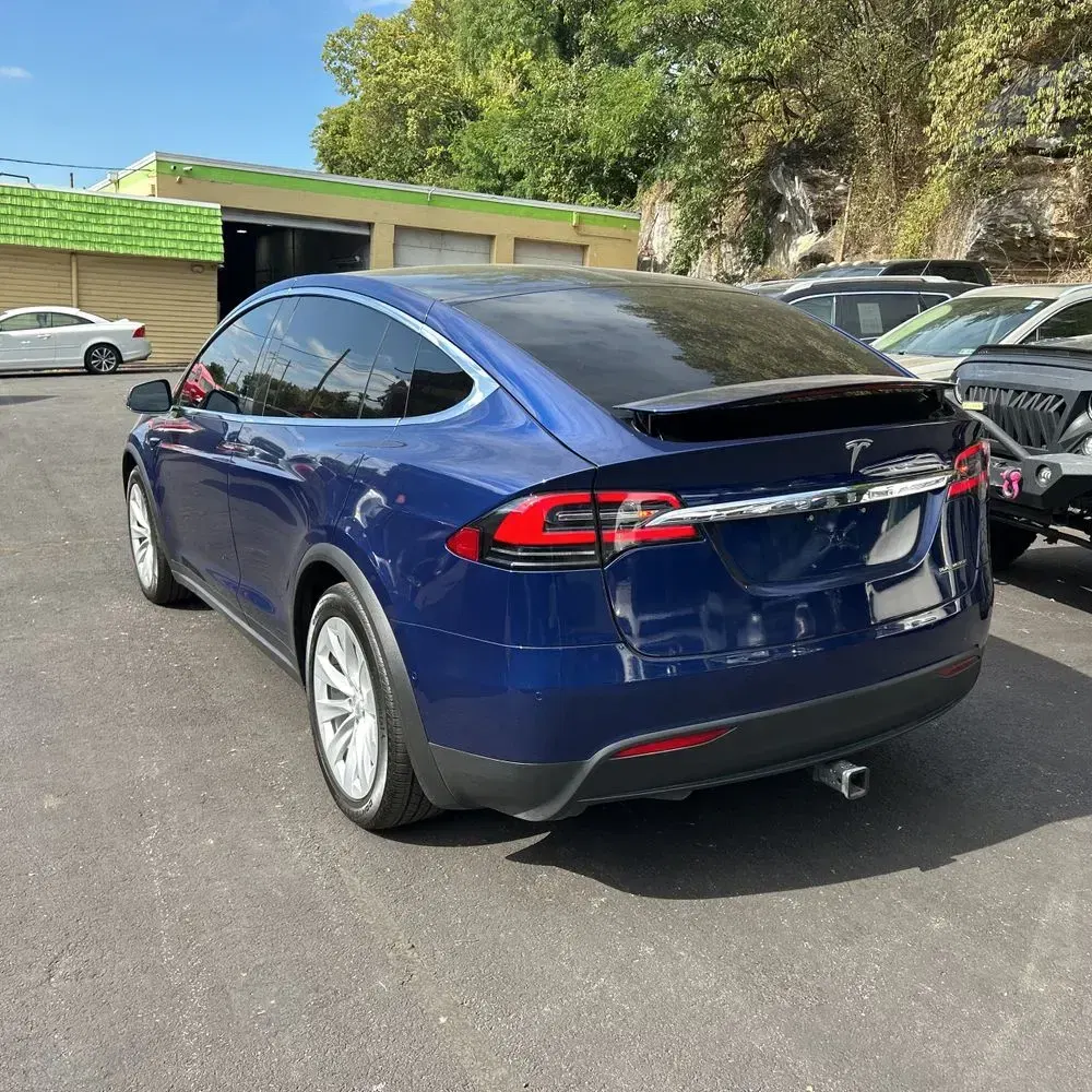 2021 Tesla Model X Plaid