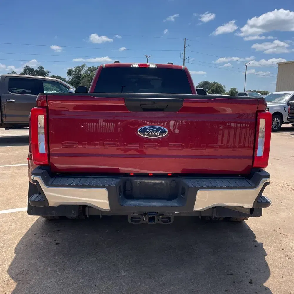 2025 Ford F-350 Super Duty XLT