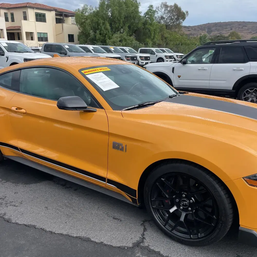2022 Ford Mustang Mach 1