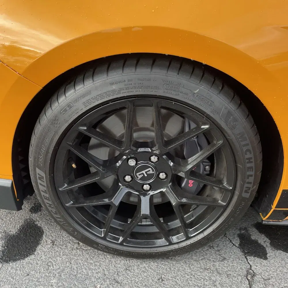 2022 Ford Mustang Mach 1