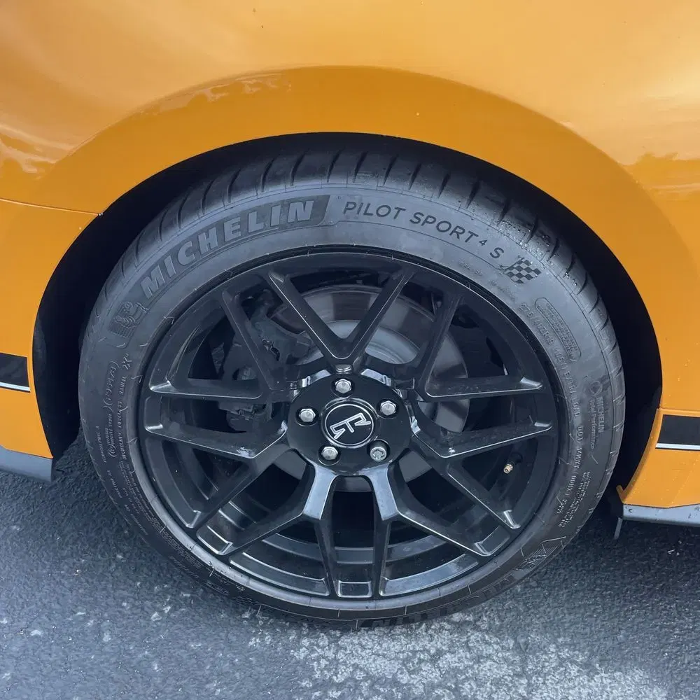 2022 Ford Mustang Mach 1