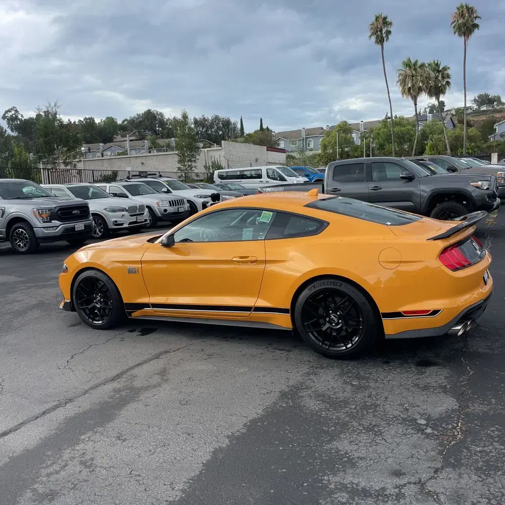 2022 Ford Mustang Mach 1