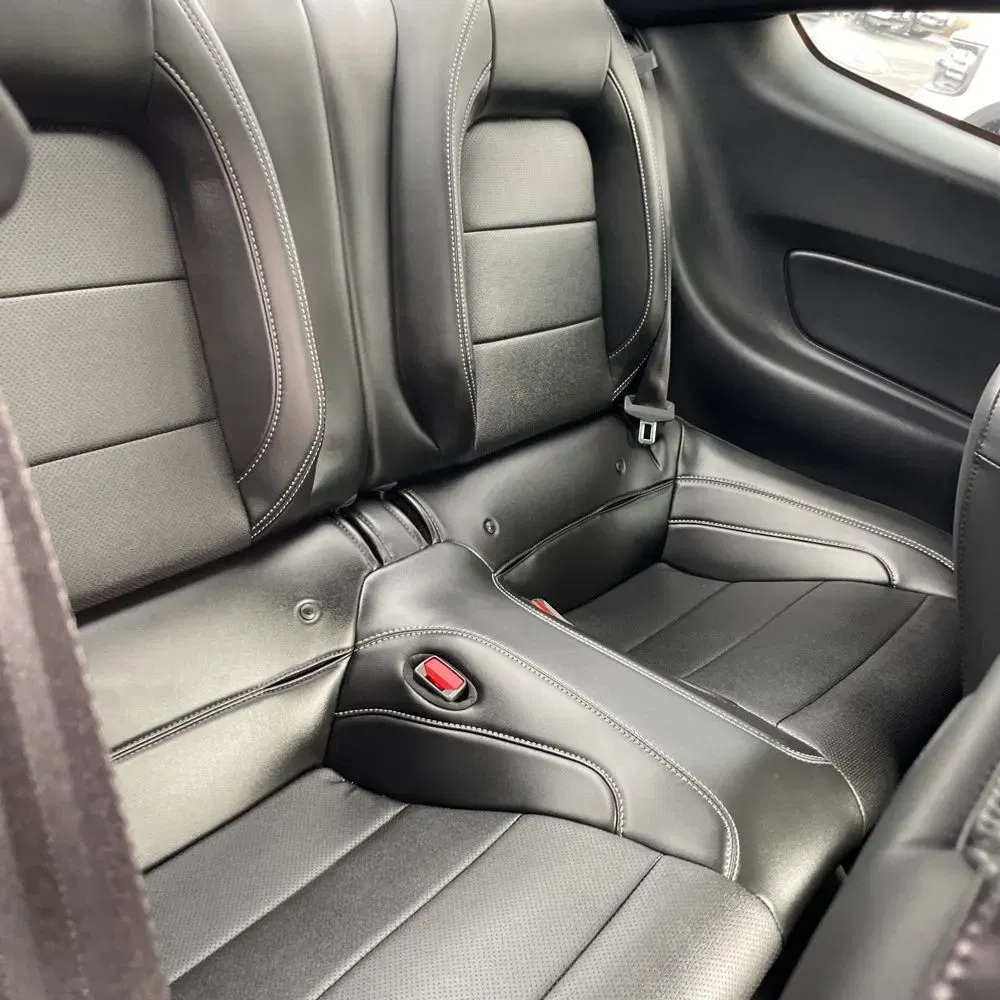 2022 Ford Mustang Mach 1