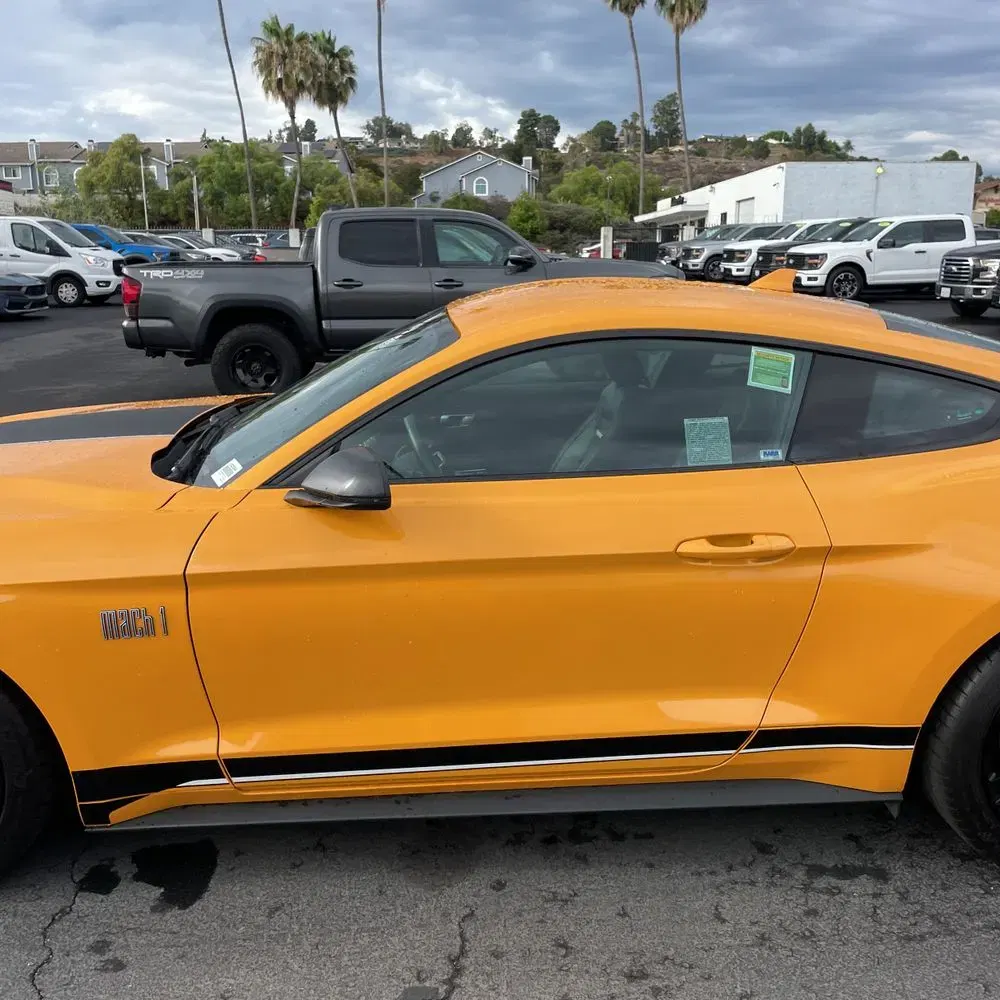 2022 Ford Mustang Mach 1
