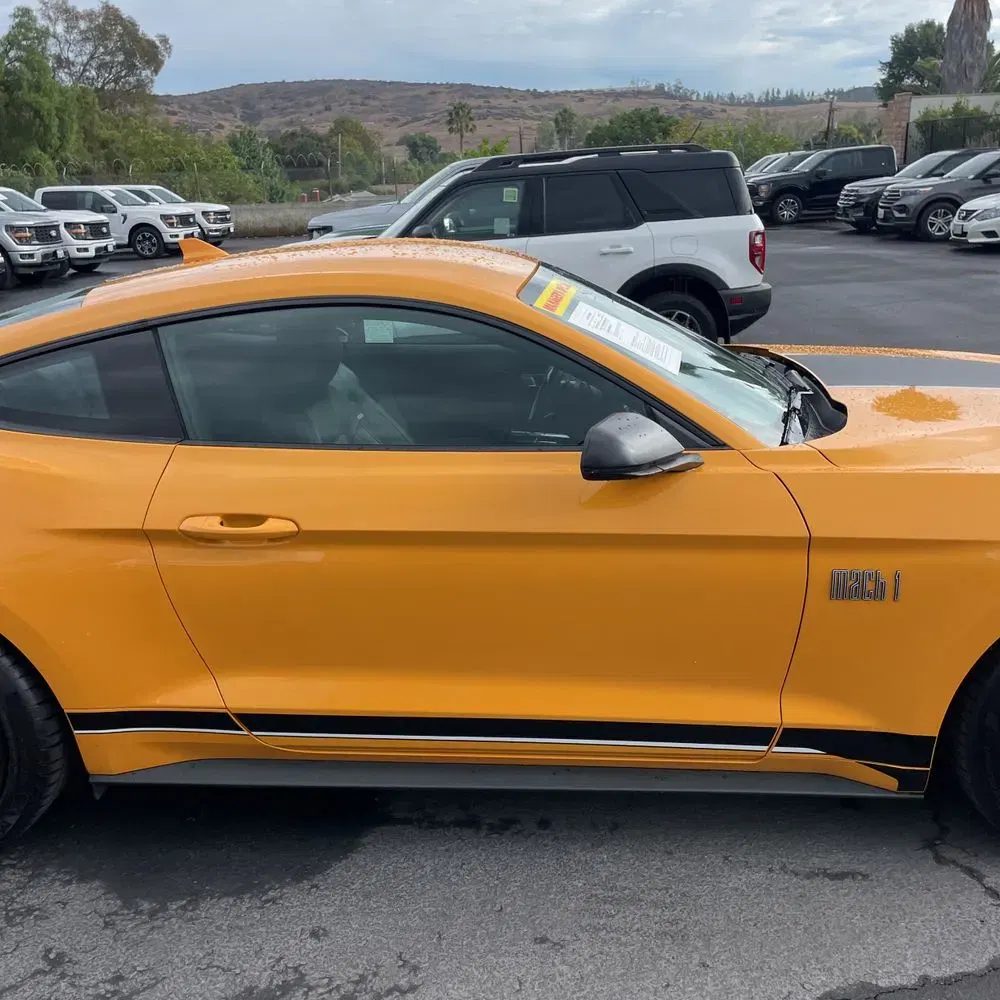 2022 Ford Mustang Mach 1