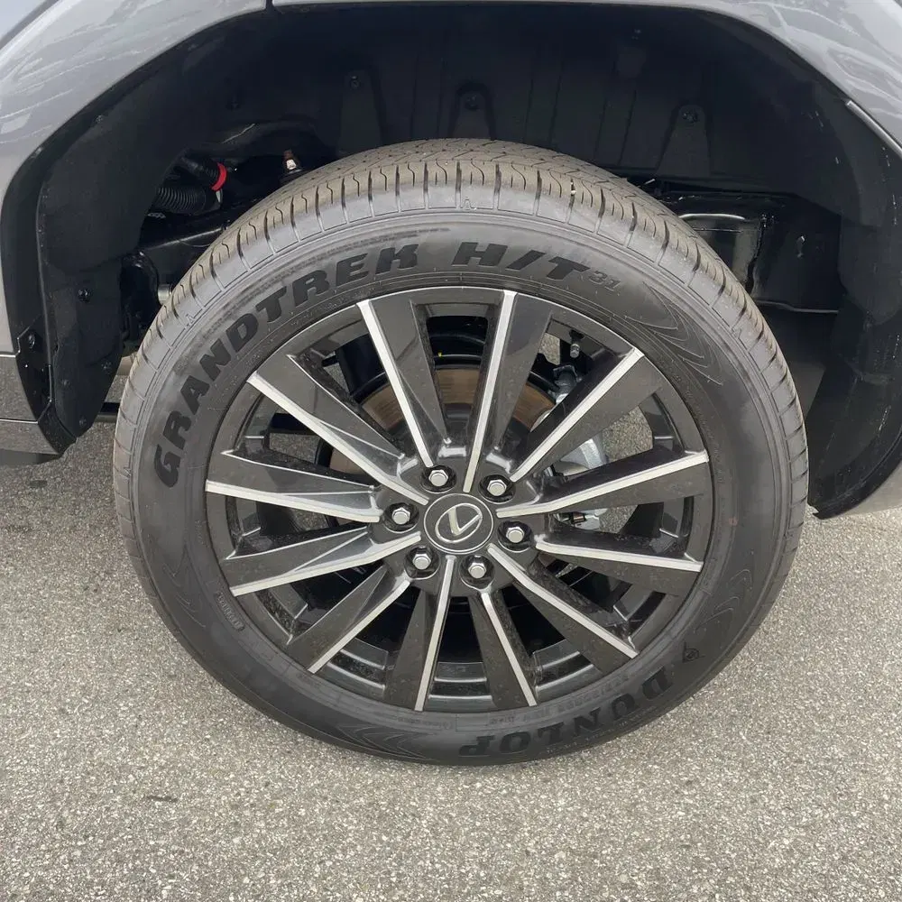 2025 Lexus GX 550 Luxury+