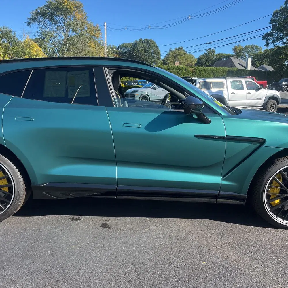 2023 Aston Martin DBX 707