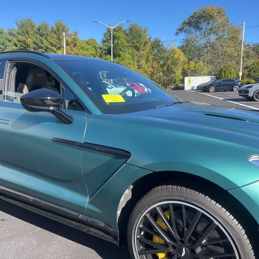 2023 Aston Martin DBX 707
