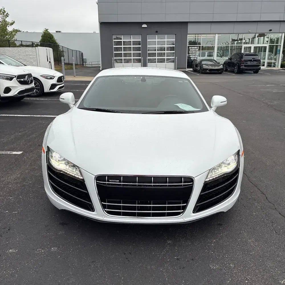 2011 Audi R8 5.2