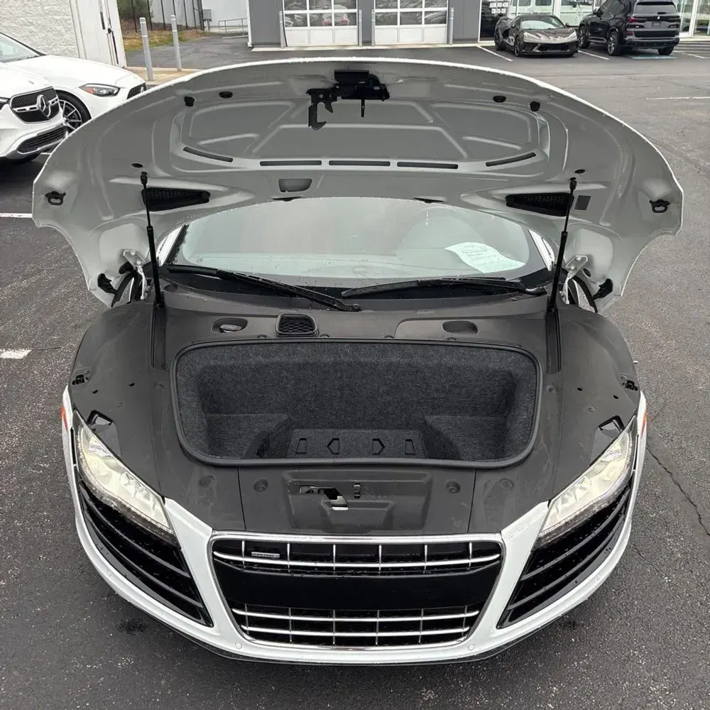 2011 Audi R8 5.2