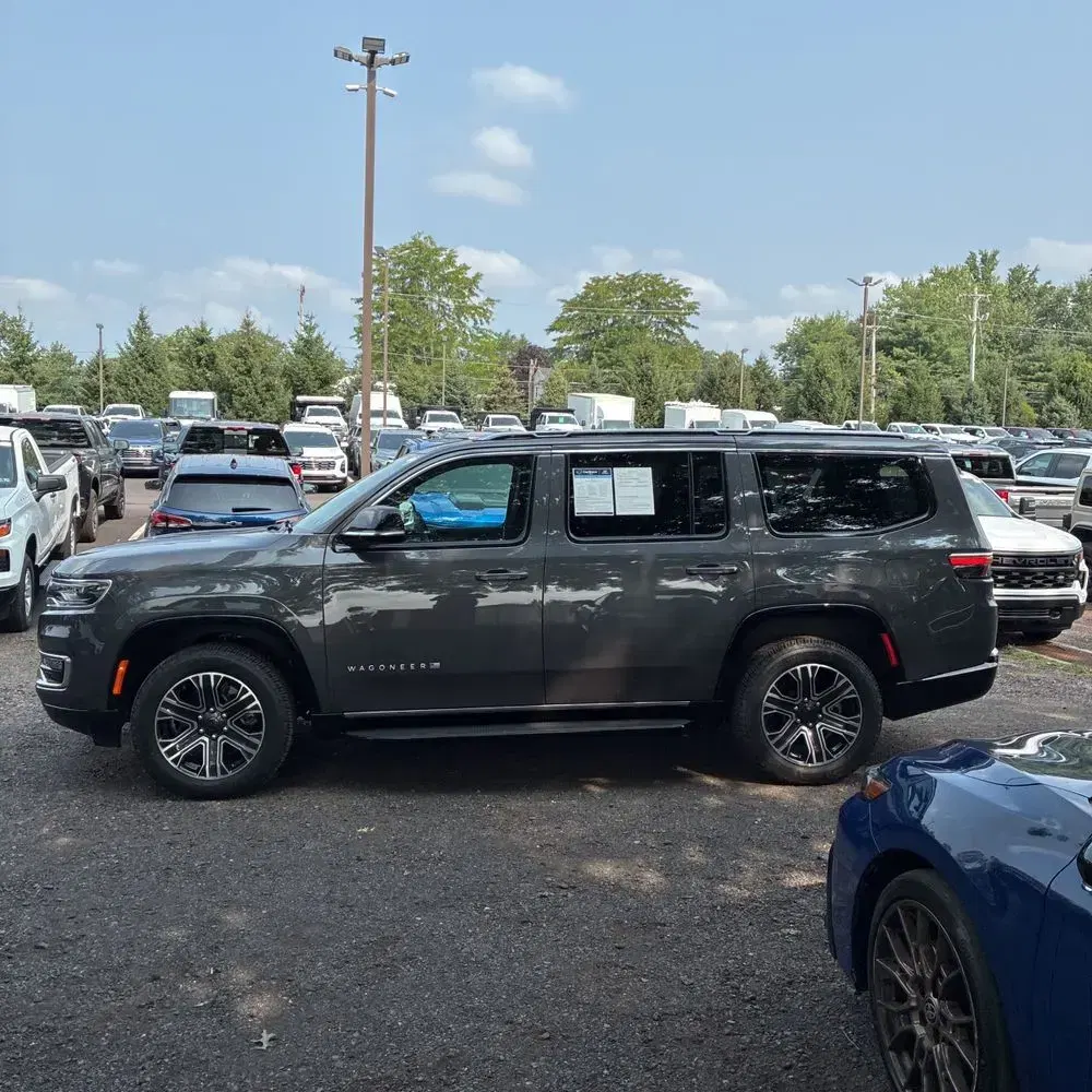 2024 Jeep Wagoneer Series II