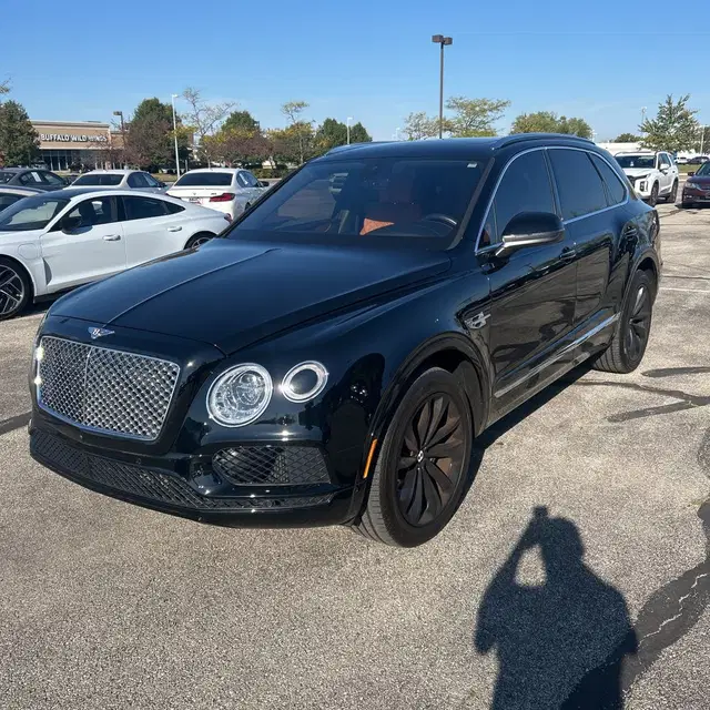 2017 Bentley Bentayga Base