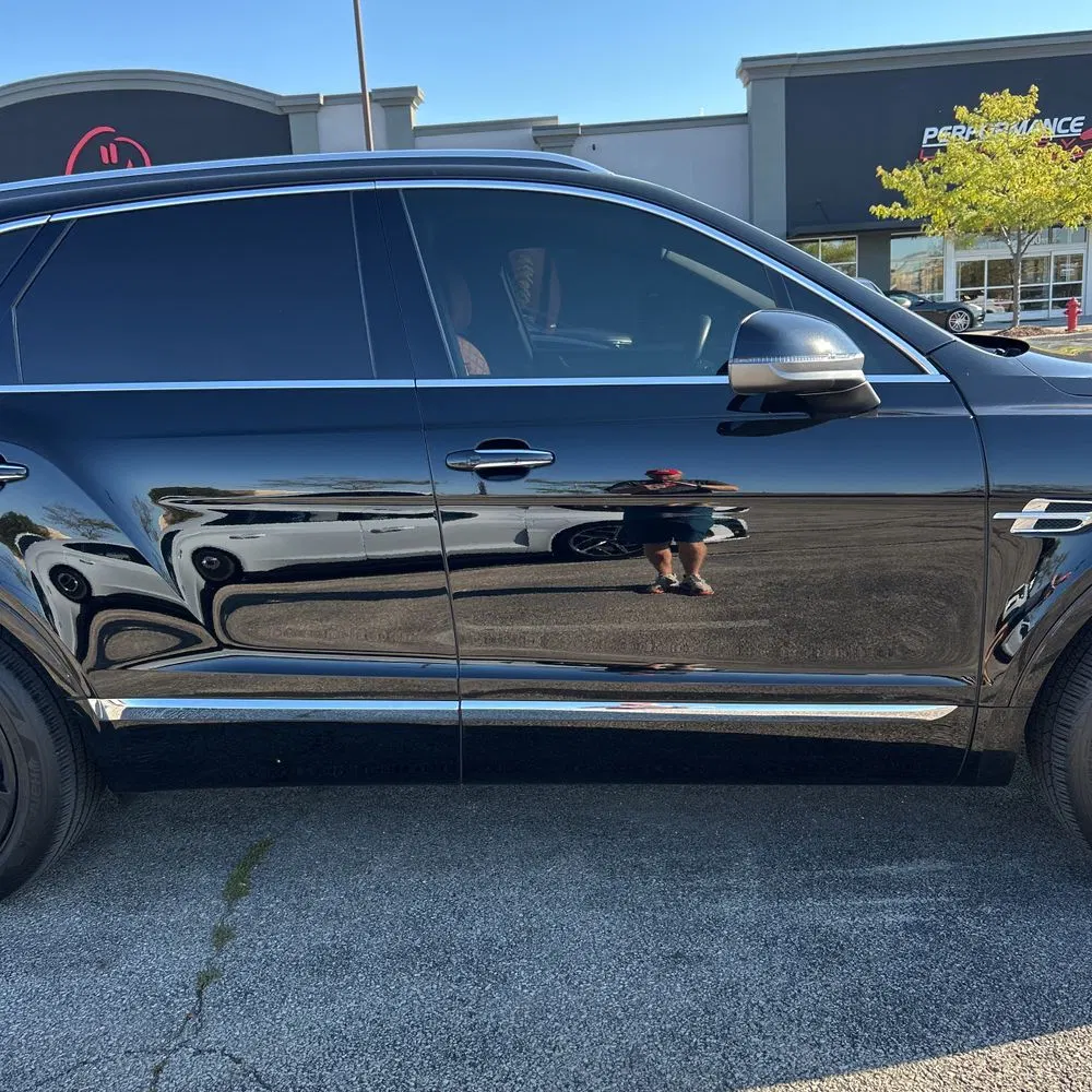2017 Bentley Bentayga Base