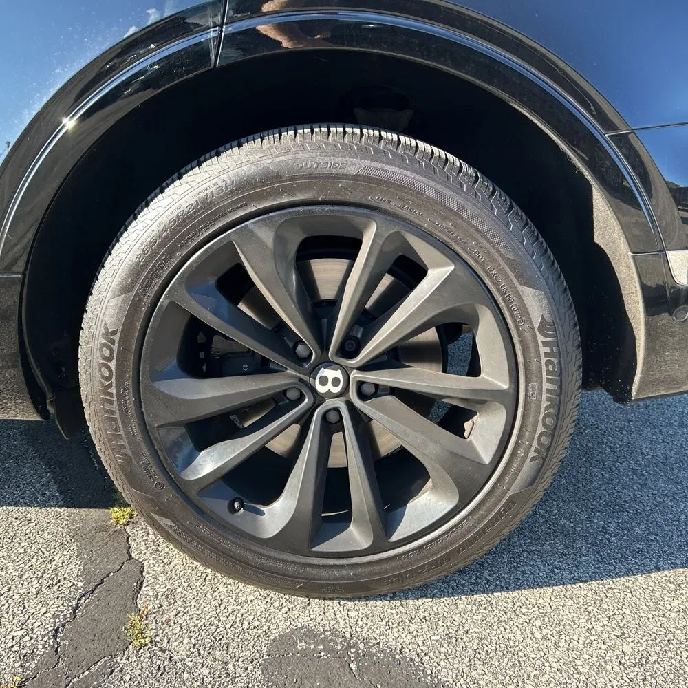 2017 Bentley Bentayga Base
