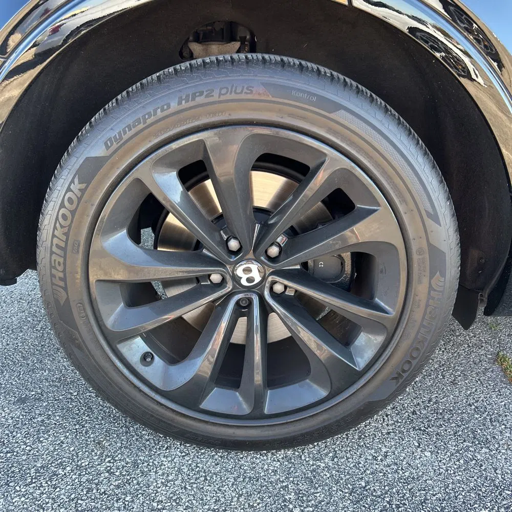 2017 Bentley Bentayga Base
