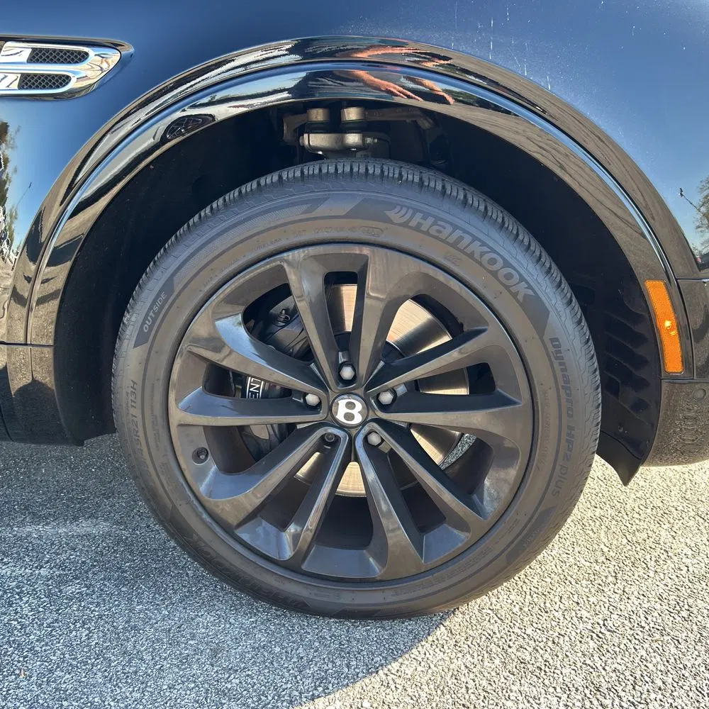 2017 Bentley Bentayga Base