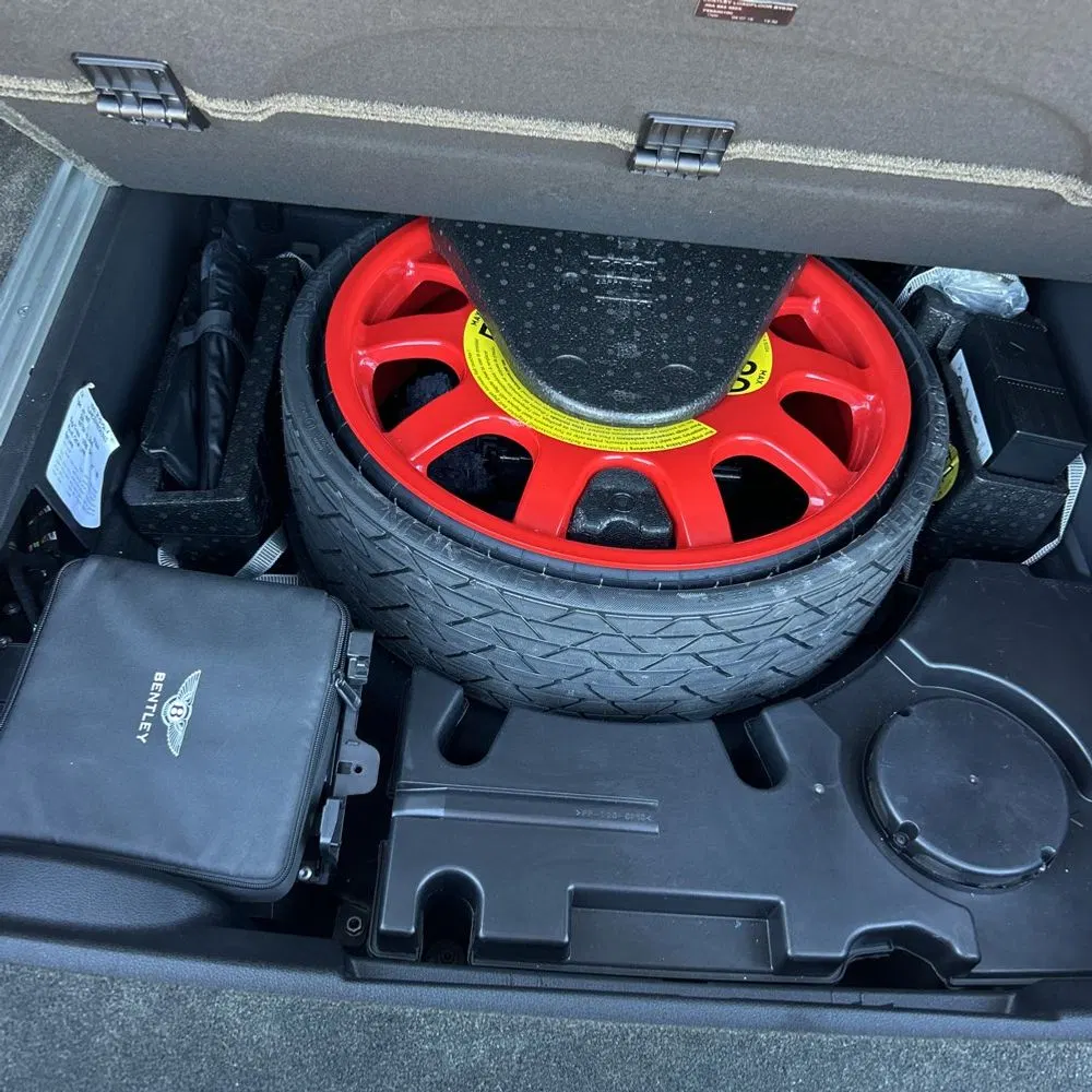 2017 Bentley Bentayga Base