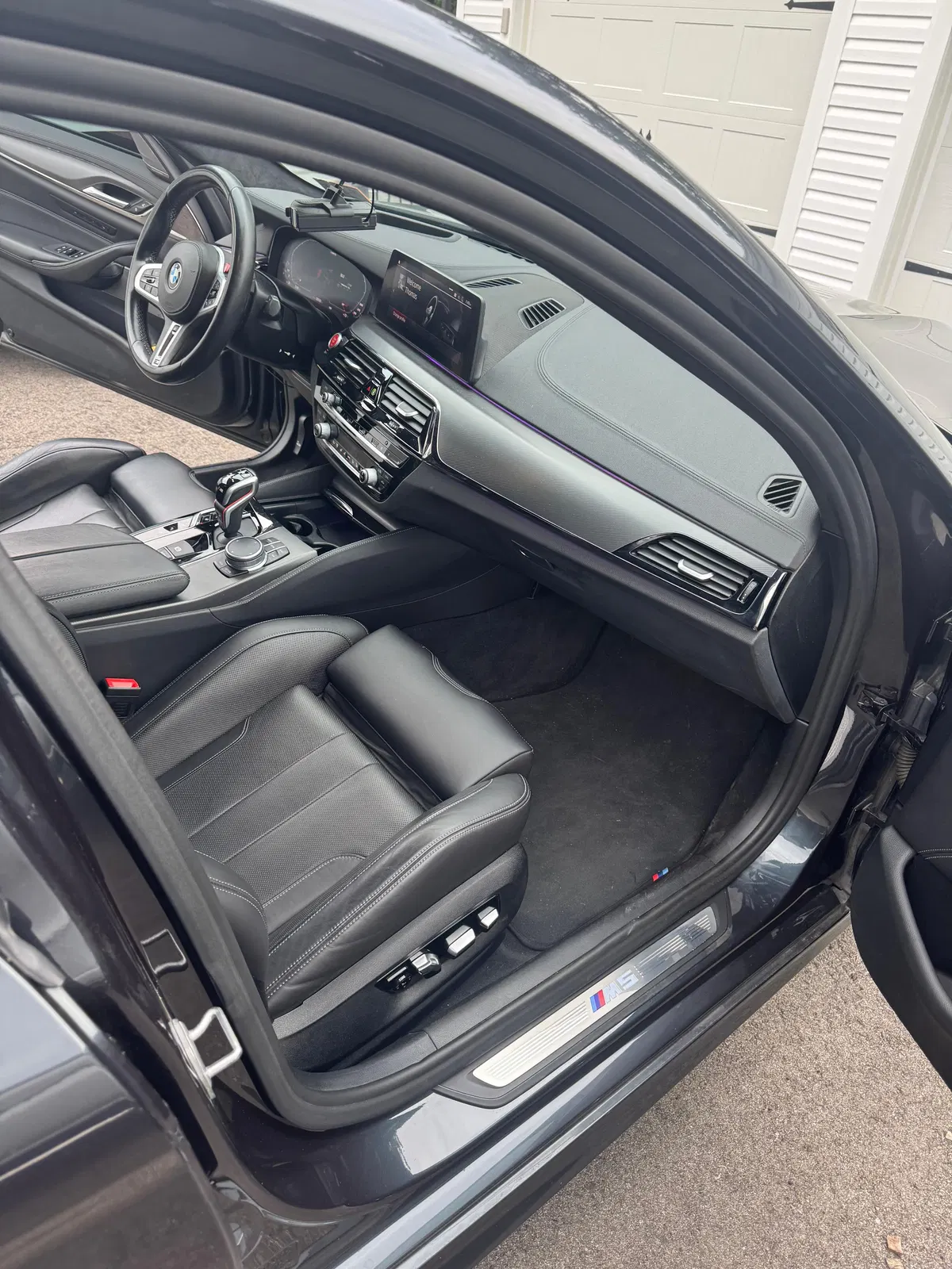 2020 BMW M5 - 600-hp Twin-Turbo V8, Singapore Gray Metallic, AWD, Unmodified