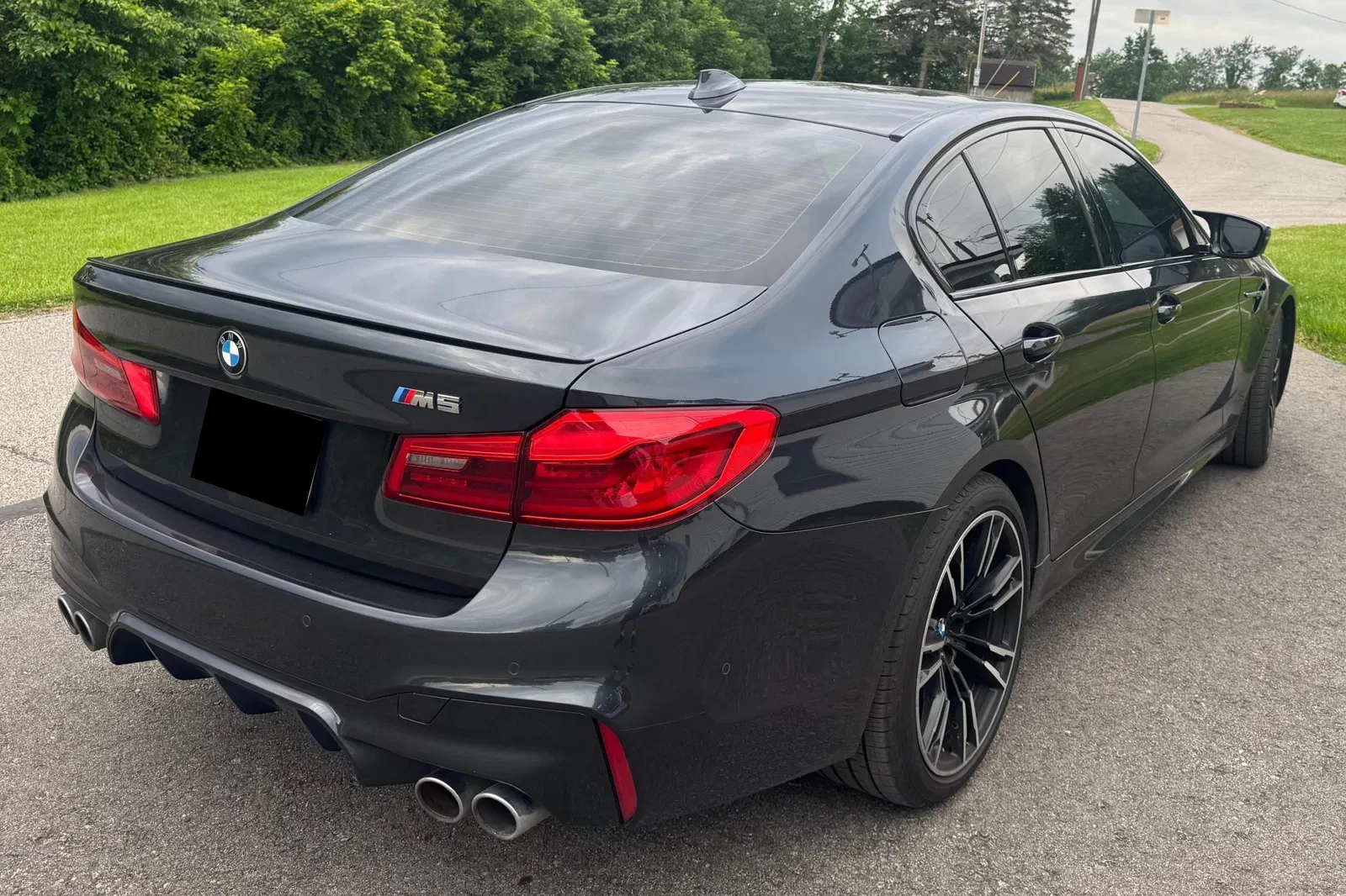 2020 BMW M5 - 600-hp Twin-Turbo V8, Singapore Gray Metallic, AWD, Unmodified