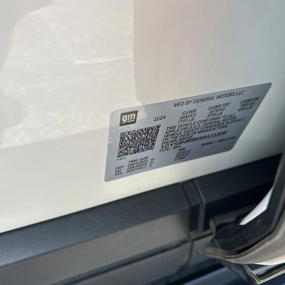 2025 Cadillac Escalade-V Base