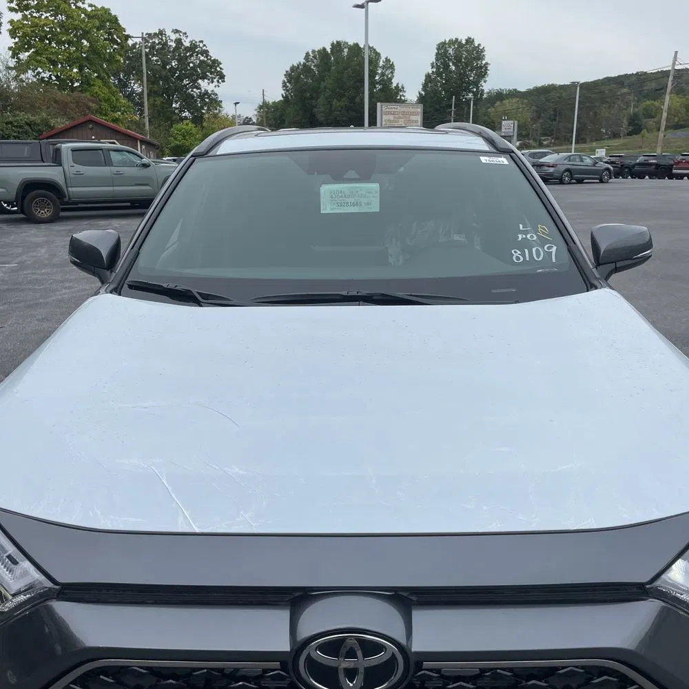 2025 Toyota RAV4 Plug-in Hybrid SE