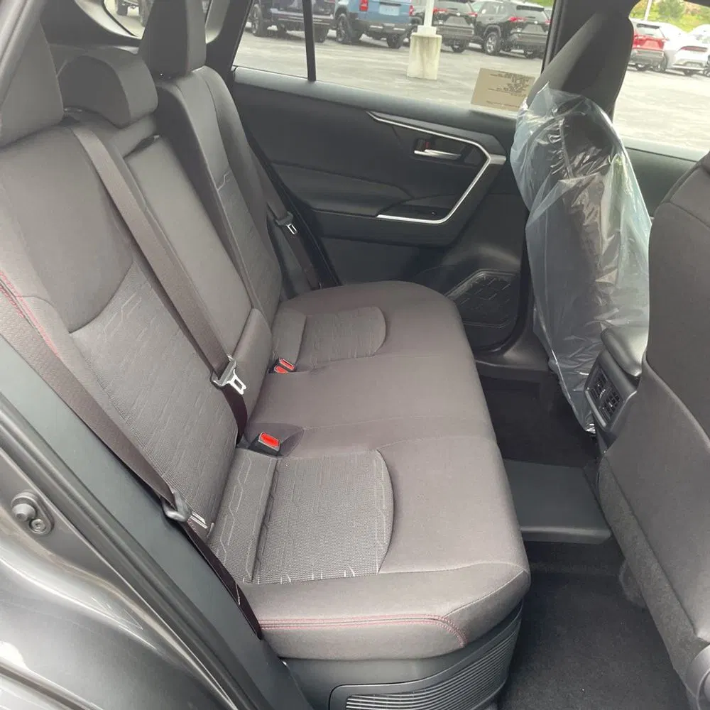 2025 Toyota RAV4 Plug-in Hybrid SE