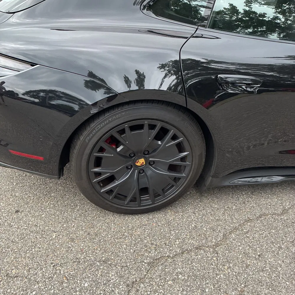 2022 Porsche Taycan GTS Sport Turismo
